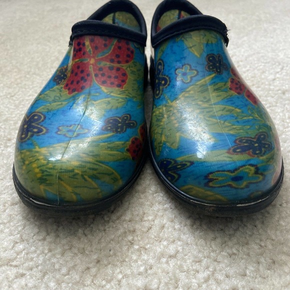 SLOGGERS Size 7 Waterproof Slip Resistant GARDEN SHOES Blue Floral Slip On Clogs - Picture 2 of 6